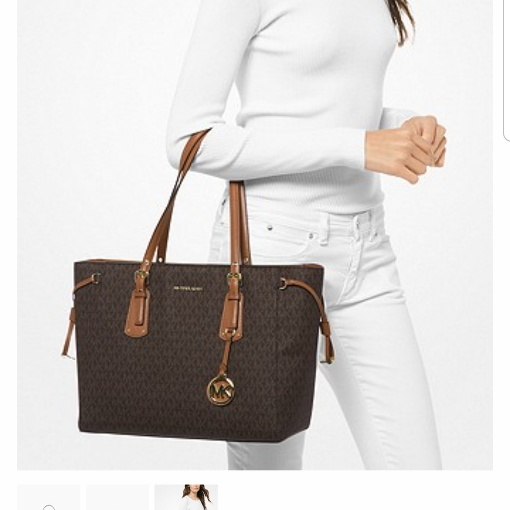 Michael Kors Medium Voyager Tote AND Wallet